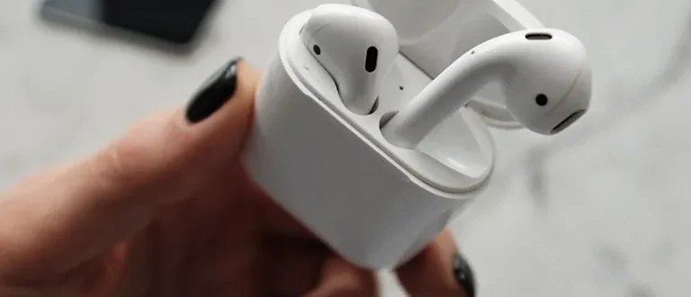 Apple AirPods